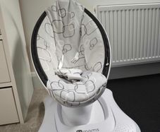 4MOMS baby rocker silver plush
