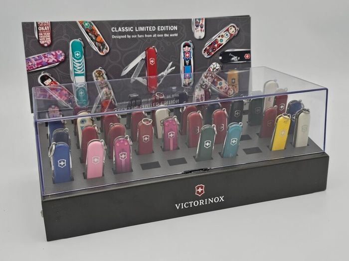 Victorinox Collectors Display Cabinet Box for Victorinox Classic 58mm Swiss Army Knife