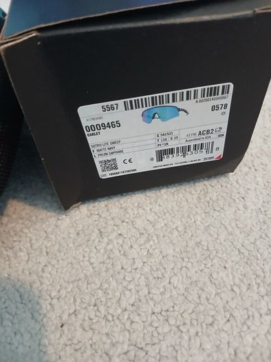 Oakley Sutro lite sweep