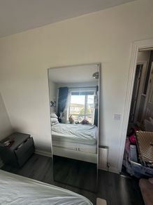 Free Mirror