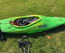kayak