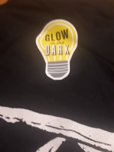 Halloween xl  age 14 glow in dark top