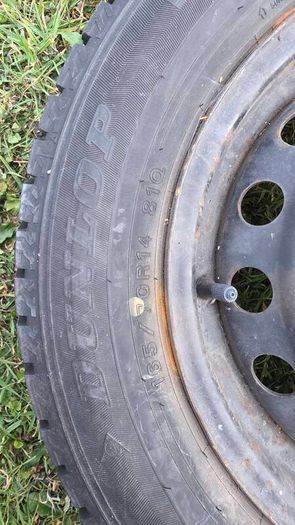 2 good condition tyres with wheels 14inch