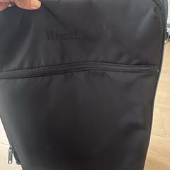 Small Suitcase (10kg)