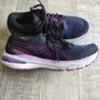 ASICS ladies running shoes size 7 Image 2