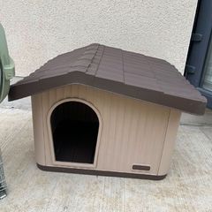 dog house