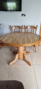 Round Wooden Extendable Table and chairs