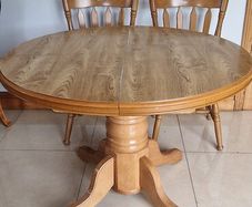 Round Wooden Extendable Table and chairs