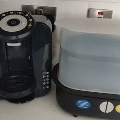 Formula feed maker and steriliser