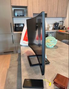 Philips 32" Curved QHD Monitor (325E1C/00)