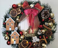 Christmas door wreath