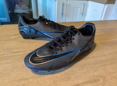 Nike mercurial boots