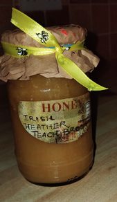 Donegal raw Wild flower honey- 2.50e per 200g.