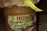 Donegal raw Wild flower honey- 2.50e per 200g.