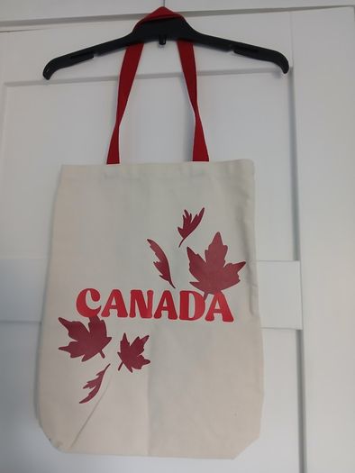 Red ladies slippers, size 37 (with free gift - tote bag, new)