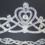 Bride's Designer Crystal Head Piece Vintage Image 3
