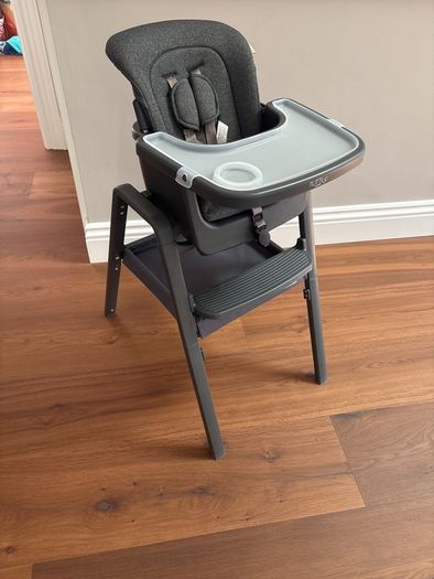 Tutti Bambini Nova Evolutionary highchair