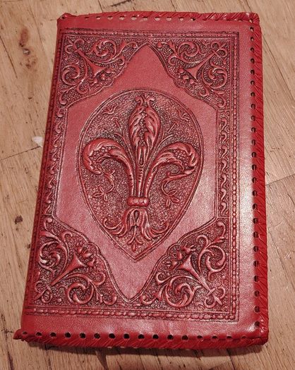 1957 Leather Shakespeare Complete Works (Rare Uncut Pages)