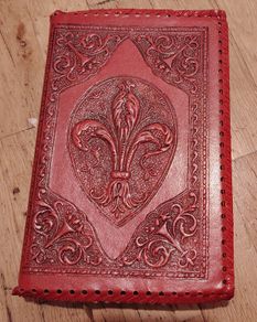 1957 Leather Shakespeare Complete Works (Rare Uncut Pages)