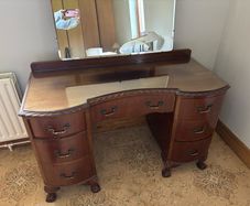 solid wood vintage vanity