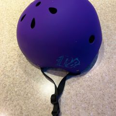 Bike Helmet. Medium (54-58cm). Brand New. Lightweight Purple