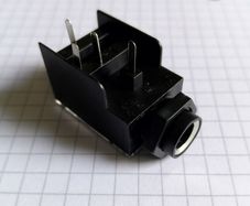 Fender amp 4-pin mono jack replacement