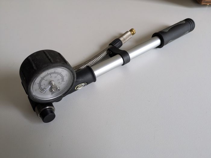 BBB Shock Pump