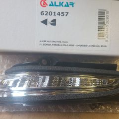 Mondeo Mk5 Left Mirror Indicator Light