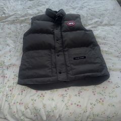 canada goose gilet