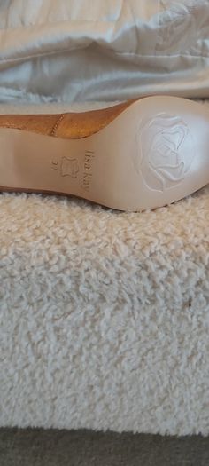 Ladies shoes..BRAND NEW