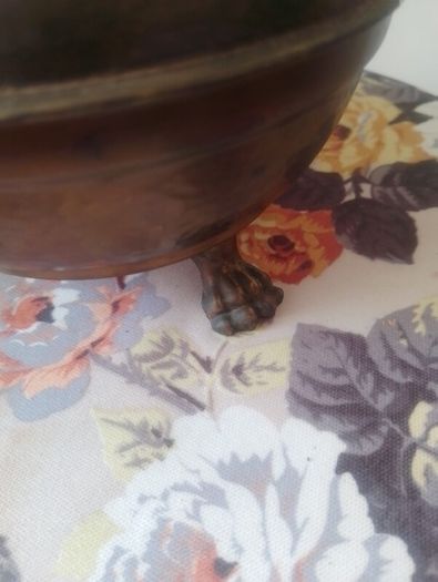 lovely oil lamp style light