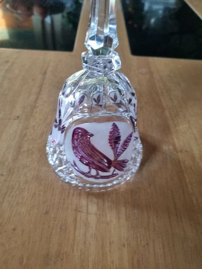 Hofbauer crystal bell, Byrdes Collection
