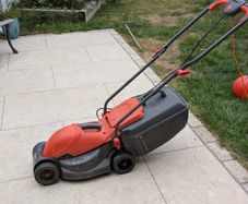 Lawnmower Flyno