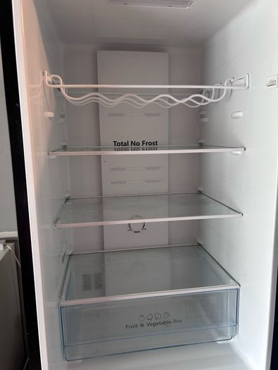 Hisense Fridge Freezer for Sale