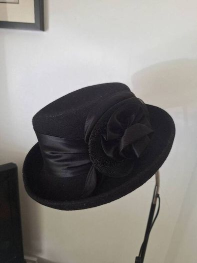 Hat/Ladies Event Hat .. Price Drop