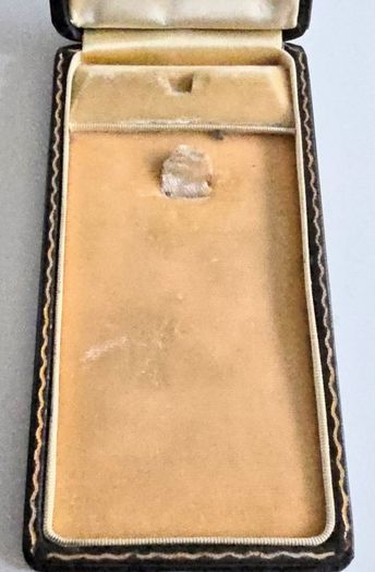WW2 US Army Bronz Star Award + box