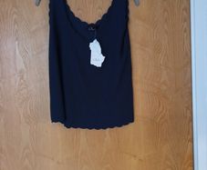 Bebo Sleevless  Navy Top/Cami.  S. M/L - 14.  B.N.W.T