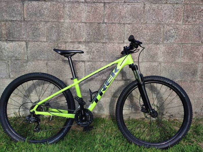 !!!! Immaculate Condition!!! Trek Marlin 5 Mountain Bike