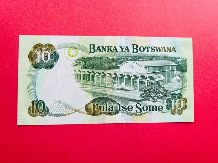 Botswana  10  Pula  2007  Pick  26b.  ( Uncirculated )