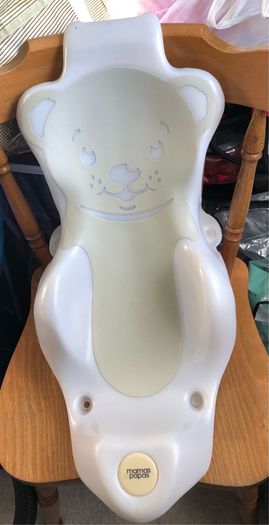 Baby bath support and top 'n tail bowl