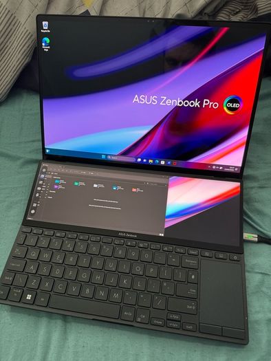 Asus Zenbook Duo i7 & RTX 4050