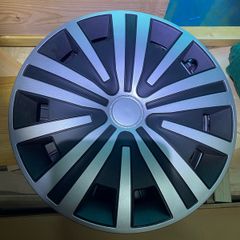 16" Wheel hubcaps