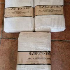 Manhattan 100 % Cotton Throws (2 Sizes)