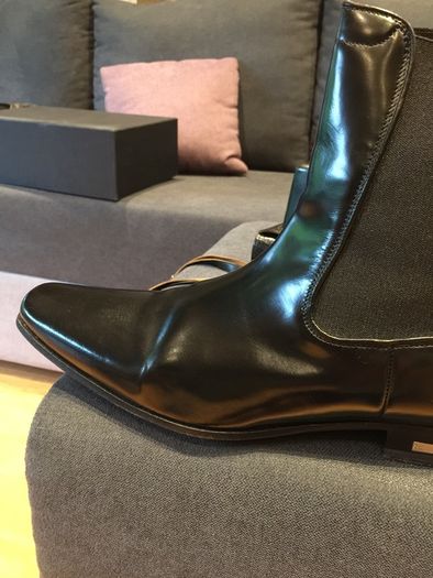 Chelsea boots Dsquared 2 for gents size 45.