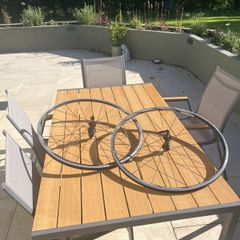 Shimano ws rs 610 front and back wheel