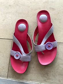 Vintage purple Elle kitten heel sandals