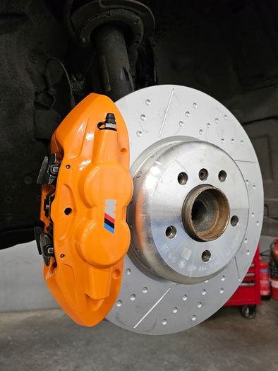 Genuine BMW Discs and Pads. New