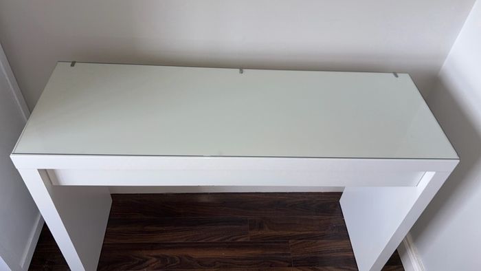malm dressing table