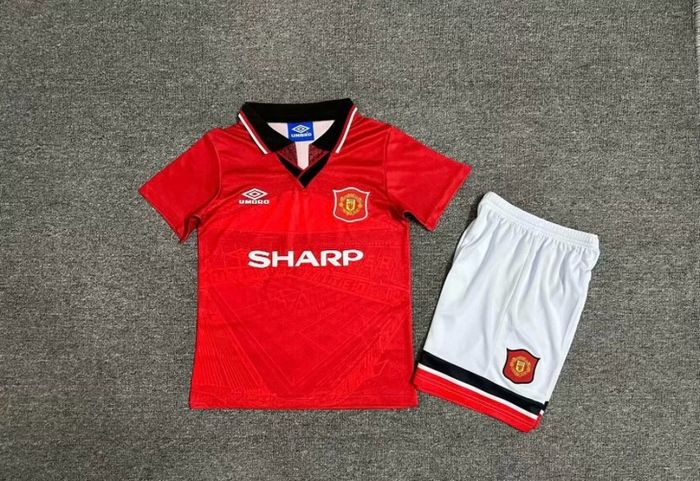 Retro football kits