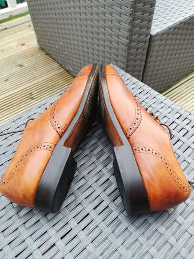 Barker brogues - UK8 - Free P&P
